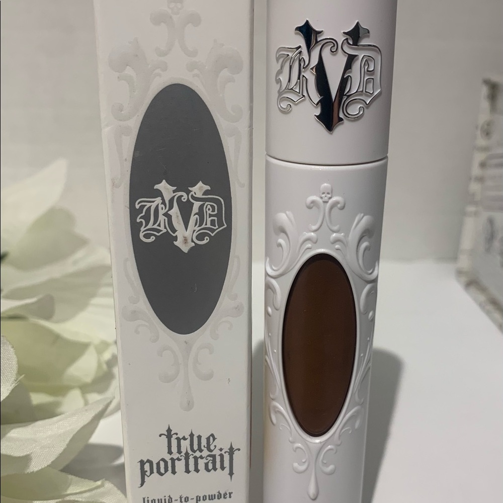 NEW KVD True Portrait Foundation DEEP 84⭐️